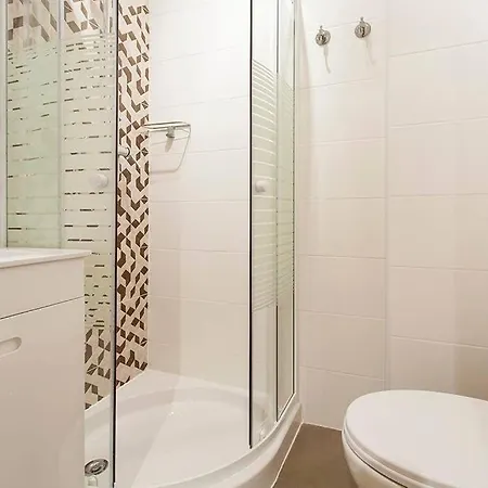 Guestready - Stylish W/ Balcony In Graca Apartman