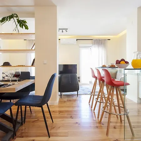 Apartman Guestready - Stylish W/ Balcony In Graca Lisboa