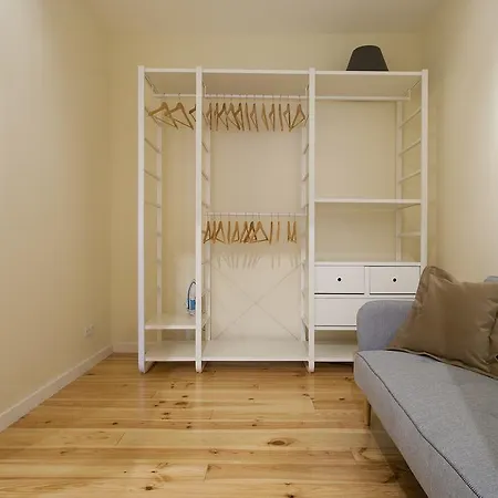 Guestready - Stylish W/ Balcony In Graca * Lisboa