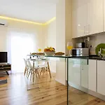 Lägenhet Guestready - Stylish W/ Balcony In Graca Lisboa