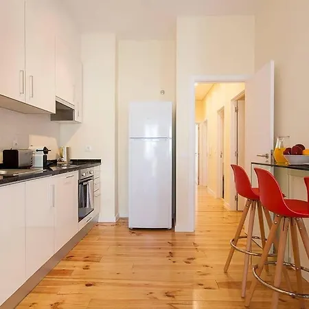 Guestready - Stylish W/ Balcony In Graca Апартаменты *