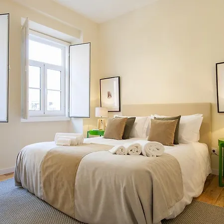Guestready - Stylish W/ Balcony In Graca * ליסבון