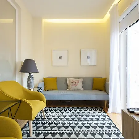 Guestready - Stylish W/ Balcony In Graca * Lissabon