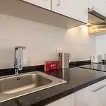 Guestready - Stylish W/ Balcony In Graca * Lisboa