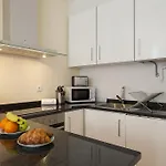 Guestready - Stylish W/ Balcony In Graca Lejlighed