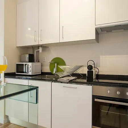 Guestready - Stylish W/ Balcony In Graca 公寓