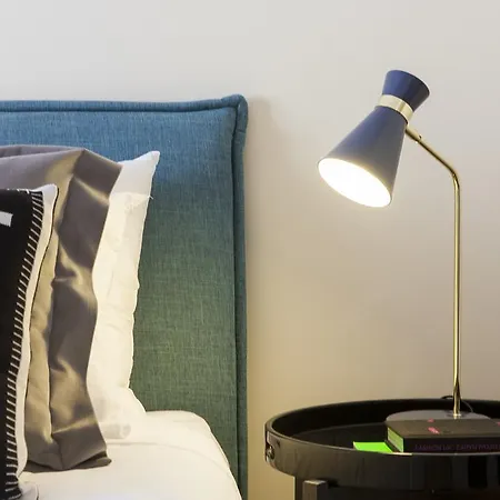 Guestready - Stylish W/ Balcony In Graca * 리스본