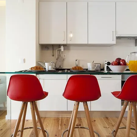 Appartement Guestready - Stylish W/ Balcony In Graca Lisboa